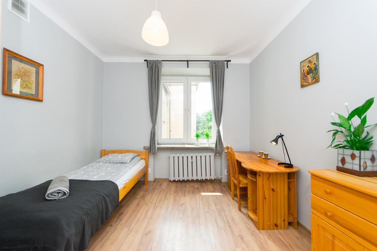 3-Bedroom Flat In City Center P4You Pl Krakow Luaran gambar