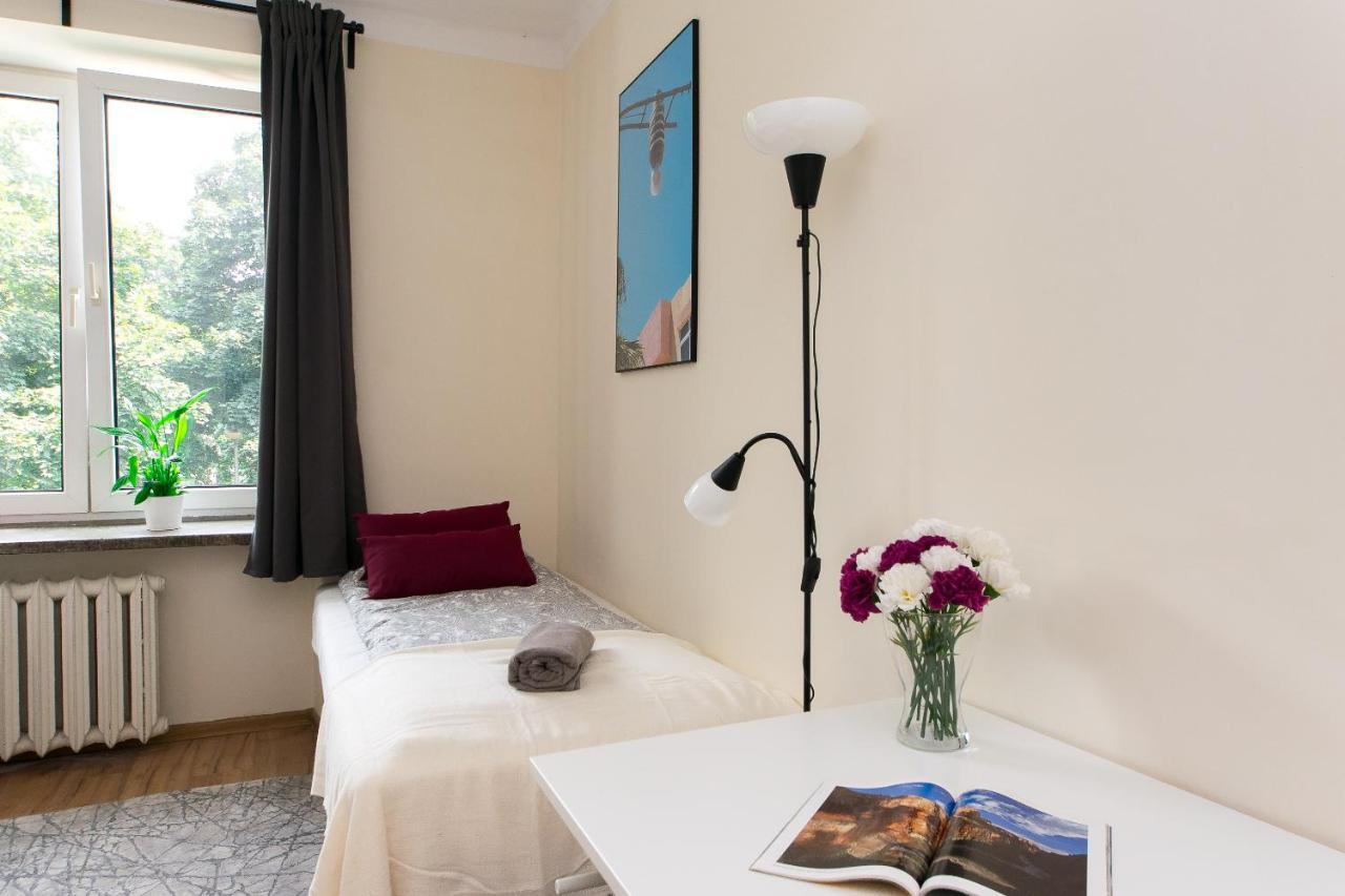 3-Bedroom Flat In City Center P4You Pl Krakow Luaran gambar