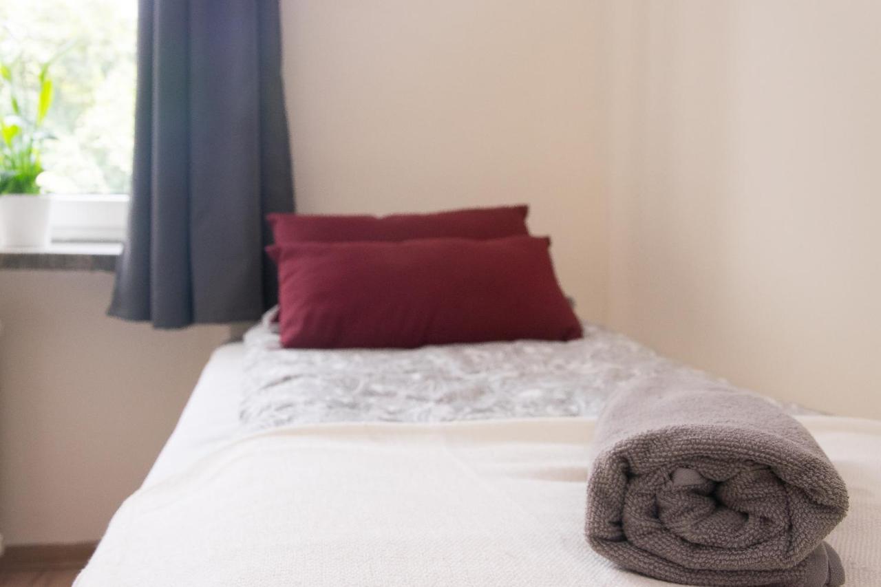 3-Bedroom Flat In City Center P4You Pl Krakow Luaran gambar