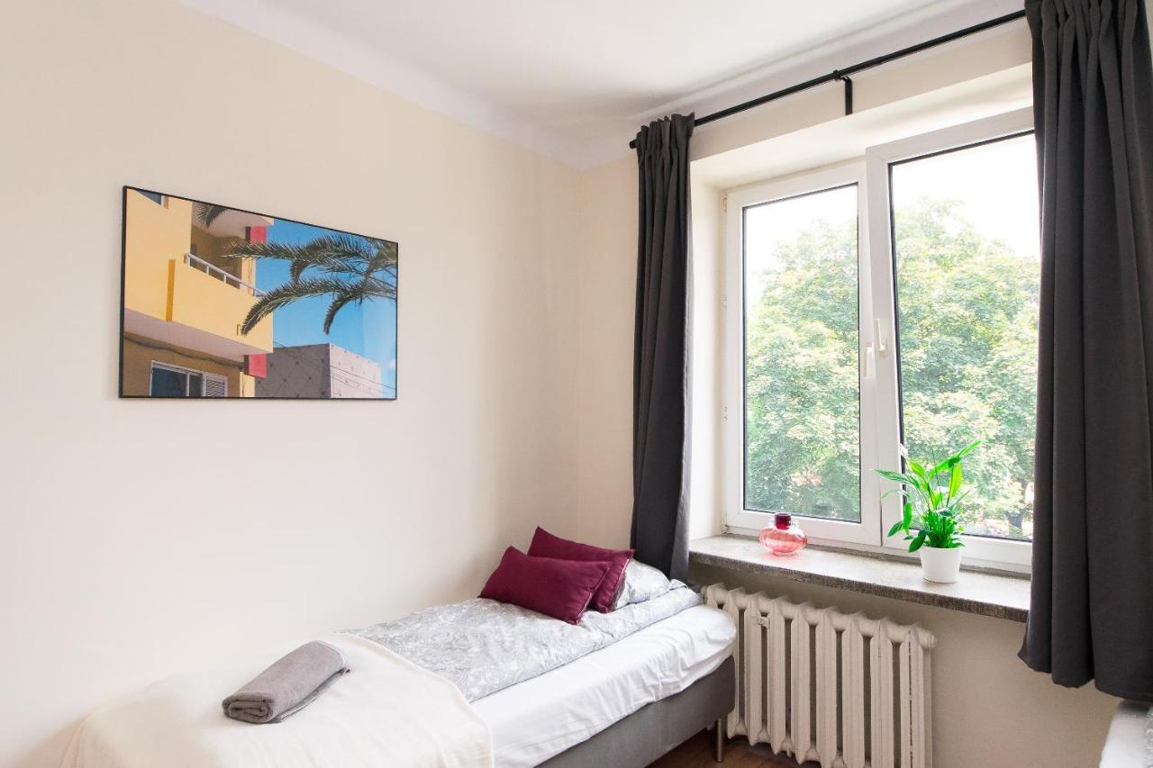 3-Bedroom Flat In City Center P4You Pl Krakow Luaran gambar